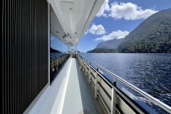 Doubtful Sound Meets the Tasman Sea, Straight Ahead